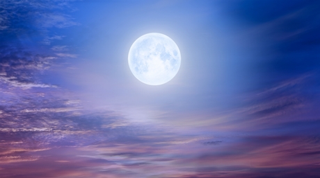 Planting cannabis by the phases of the moon